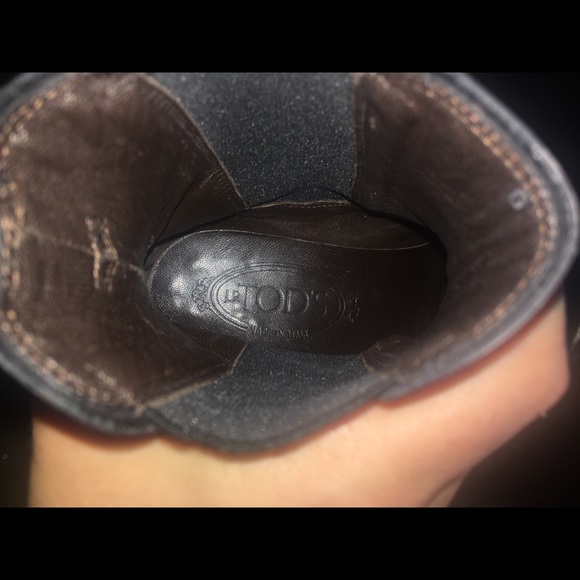 Tod’s Leather Ankle Boots - Picture 3 of 4
